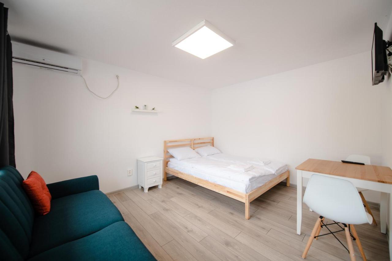 Pixel Guesthouse Tîrgu Secuiesc Exteriér fotografie