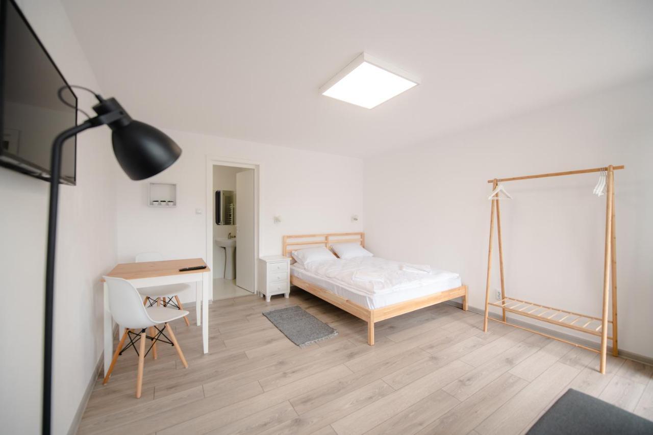 Pixel Guesthouse Tîrgu Secuiesc Exteriér fotografie