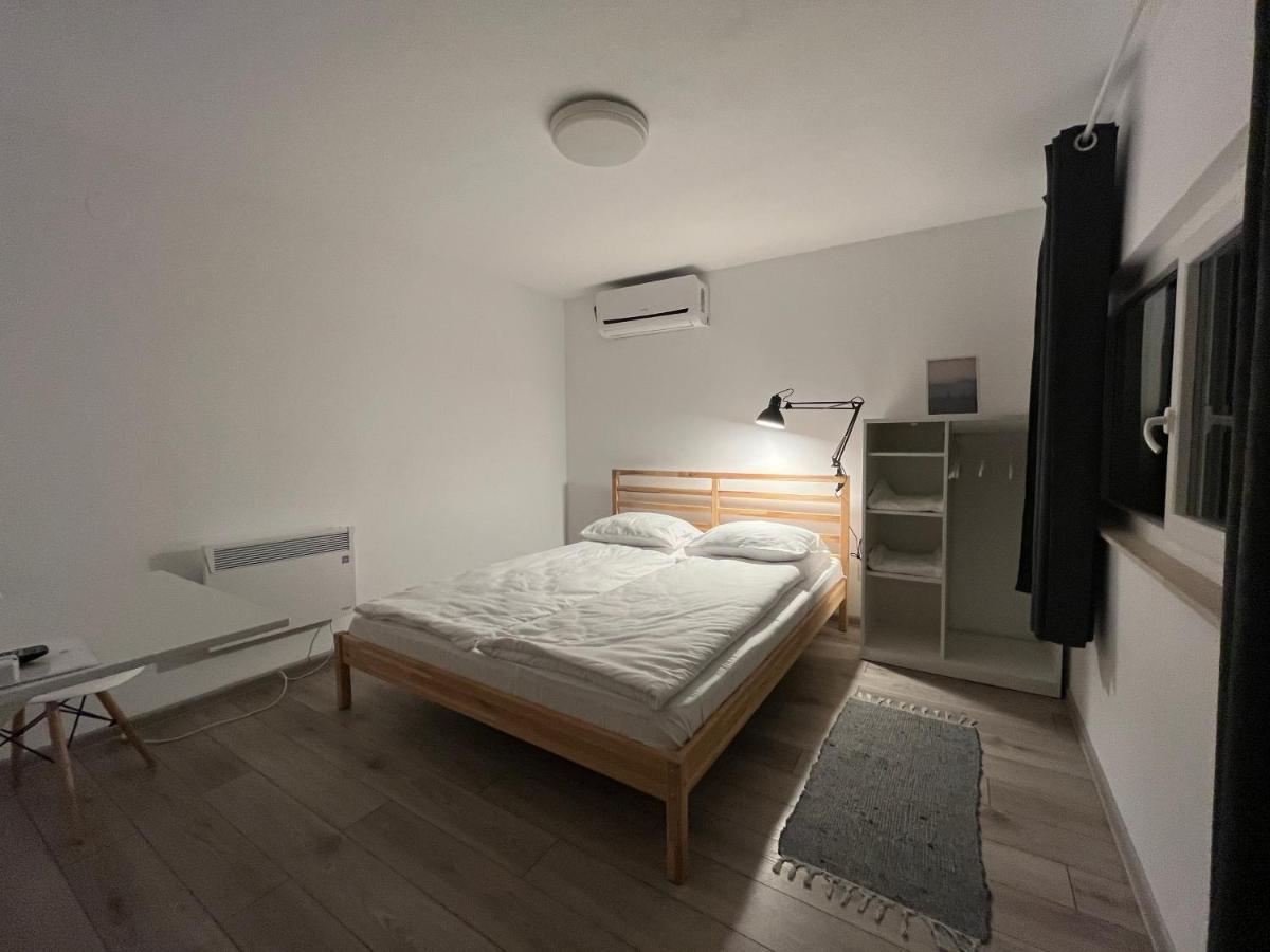 Pixel Guesthouse Tîrgu Secuiesc Exteriér fotografie