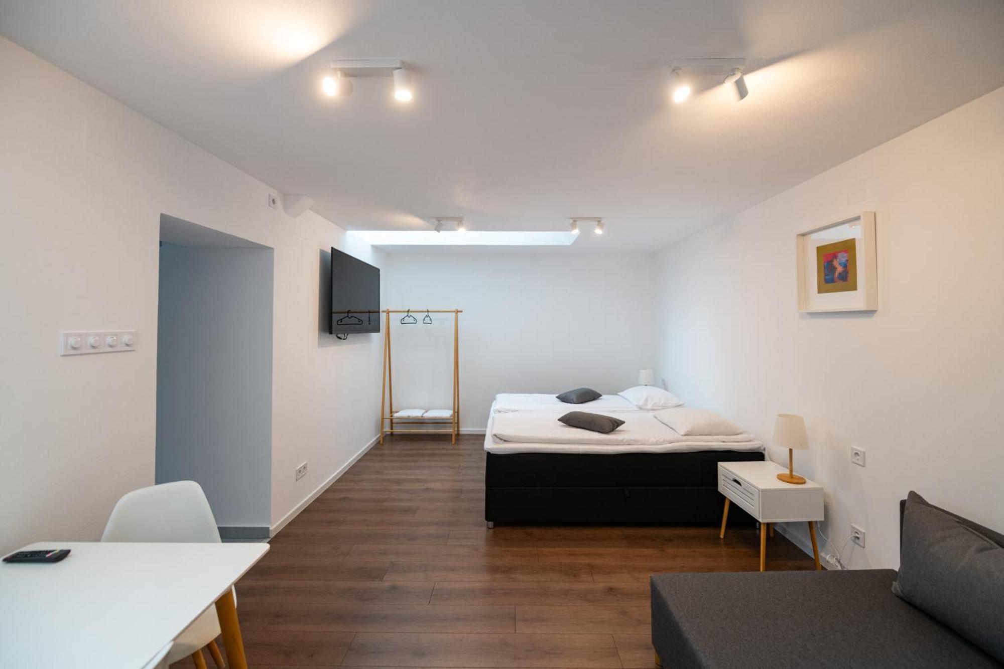 Pixel Guesthouse Tîrgu Secuiesc Exteriér fotografie