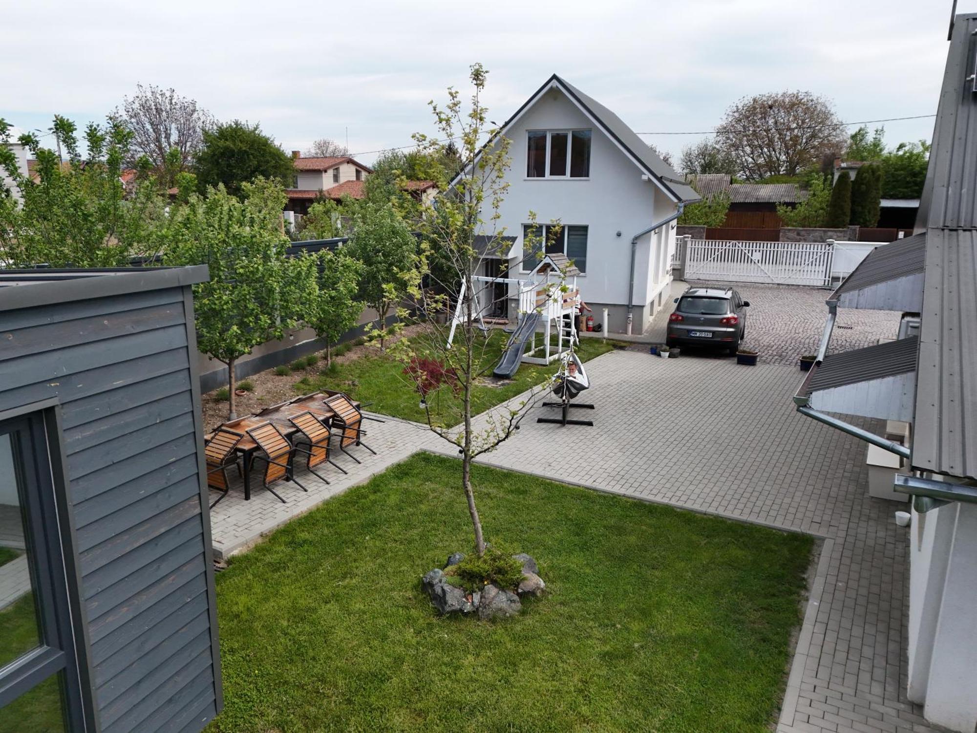 Pixel Guesthouse Tîrgu Secuiesc Exteriér fotografie